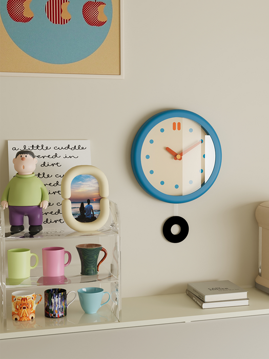 Vintage Round Blue Clock