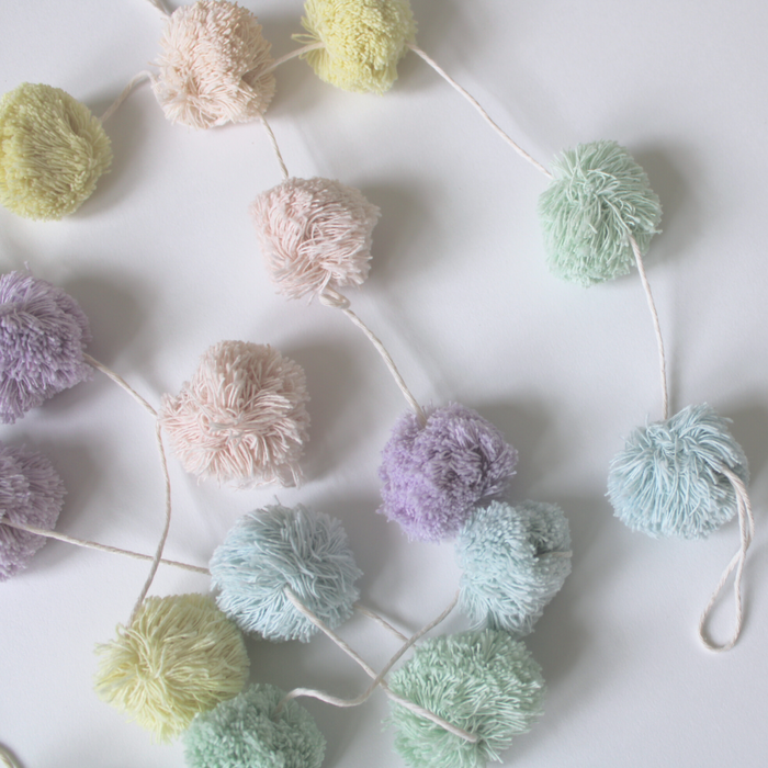 Pom Pom Garland
