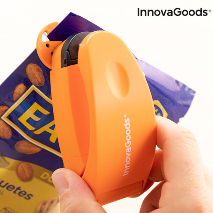 InnovaGoods Bag Sealer with Cutter & Magnet